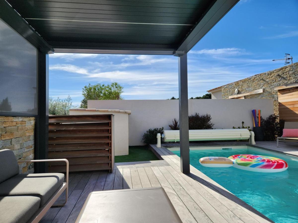 Villa A Cala Rossa Lecci